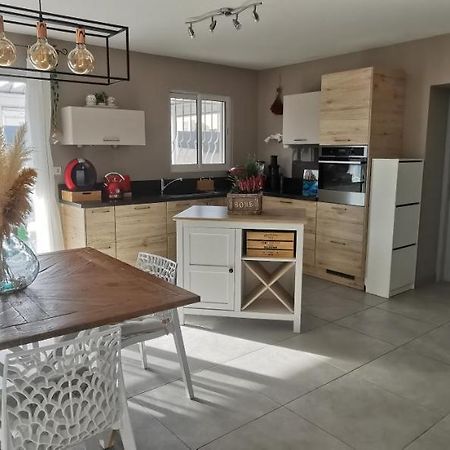 Chambre Cosy Non Fumeur Leilighet Châteaurenard Eksteriør bilde